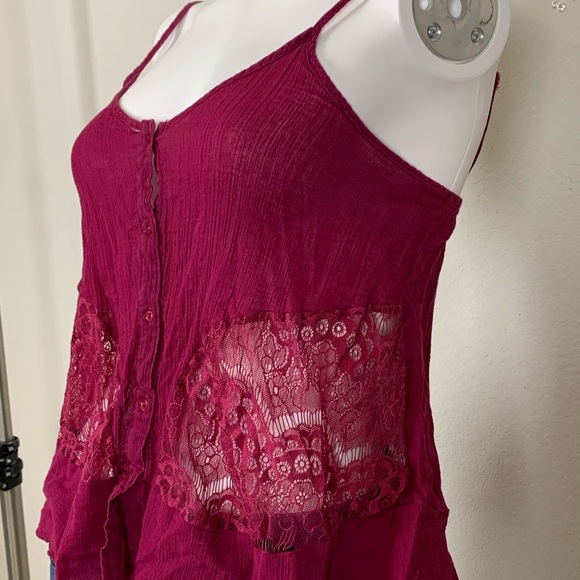 Jrs Maroon lace tank top size L - Picture 2 of 5